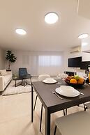 Huge & Lovely Unit 2BR 2BT By the beach