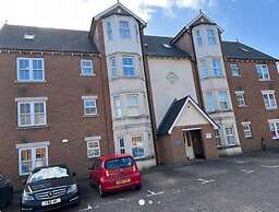 Central Location 2-bed Apartment in Maidstone