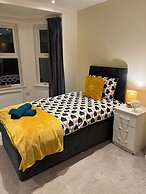 Central Location 2-bed Apartment in Maidstone