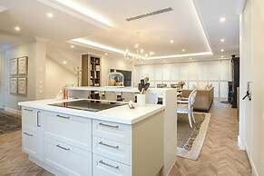 The Weinberg Urban Pod