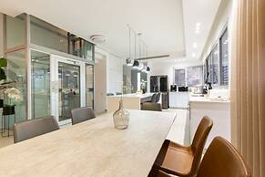 Prestigious Beachfront Villa PrivatePool