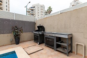 Prestigious Beachfront Villa PrivatePool