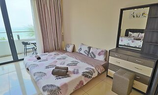 Swiss Garden Residences by Nature Home