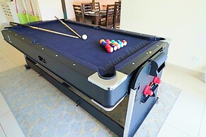 Swiss Garden Residences by Nature Home