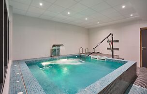 Appart Hotel Odalys City Nîmes Arènes