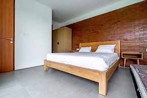 The Pause Inn - Tepisawah