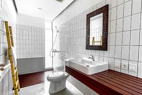 The Pause Inn - Tepisawah