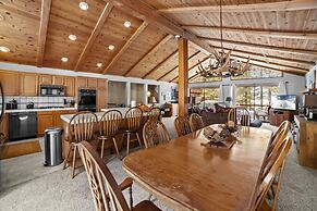 4 Bedroom Home at 392 Skidder Trail by RedAwning Save 10% on 3 Nights,