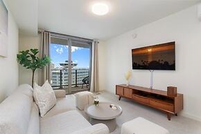 Sky Ala Moana 2907 1 Bedroom Condo by RedAwning