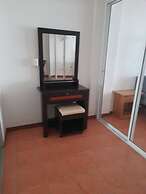 White House by Sorot