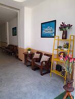 White House by Sorot