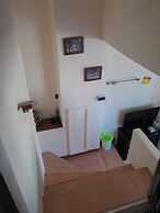 White House by Sorot