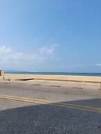 White House by Sorot