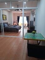 White House by Sorot