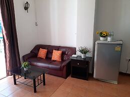 White House by Sorot