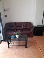 White House by Sorot