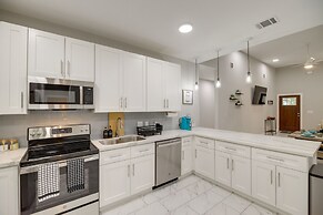 Gated Houston Home w/ Large Yard: 4 Mi to Downtown