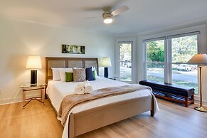 Tranquil Travelers Rest Home w/ Fire Pit!