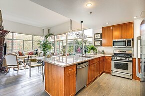 Luxe Condo w/ Private Patio & Perks in Emeryville!