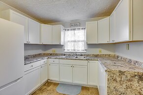 3 Mi to Golf - Beatrice Vacation Home!
