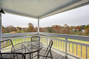 Family-friendly Hatfield Home: 3 Mi to Downtown!