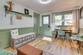 Lakefront Getaway in Leesburg w/ Dock + Kayaks!