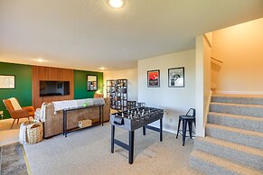 Mtn-view Blue Ridge Cabin on Over 2 Acres!