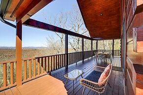 Mtn-view Blue Ridge Cabin on Over 2 Acres!