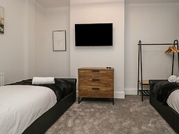 Eden on the Crescent