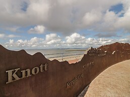 Eden on the Crescent