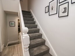 Eden on the Crescent