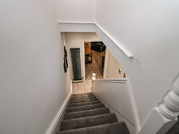 Eden on the Crescent