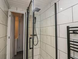 Eden on the Crescent