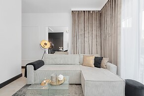 Tastefully Arranged Studio by Renters