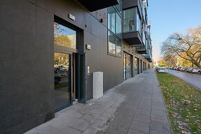 Tastefully Arranged Studio by Renters