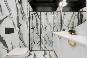 Tastefully Arranged Studio by Renters