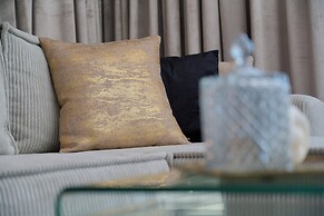 Tastefully Arranged Studio by Renters