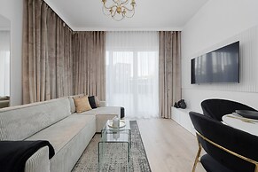 Tastefully Arranged Studio by Renters