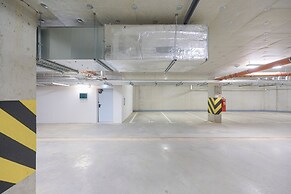 Tastefully Arranged Studio by Renters