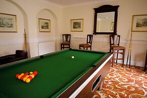 Royal Swan Ashley Manor