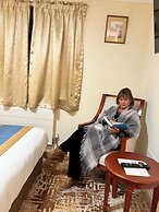 Royal Swan Ashley Manor