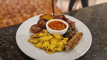 Royal Swan Ashley Manor