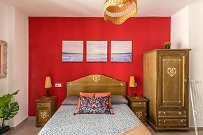 Skysea Holidays City Center Suites