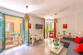 Skysea Holidays City Center Suites