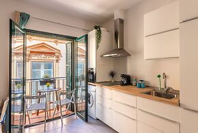 Skysea Holidays City Center Suites