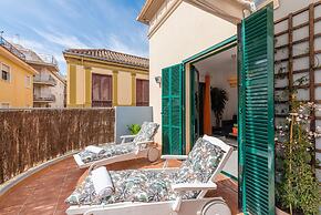 Skysea Holidays City Center Suites