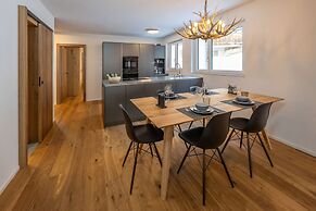 Seventh Sky- the luxury apartment