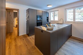 Seventh Sky- the luxury apartment