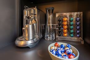 Seventh Sky- the luxury apartment