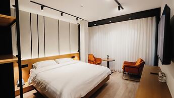 BAZ'HUR Boutique Hotel